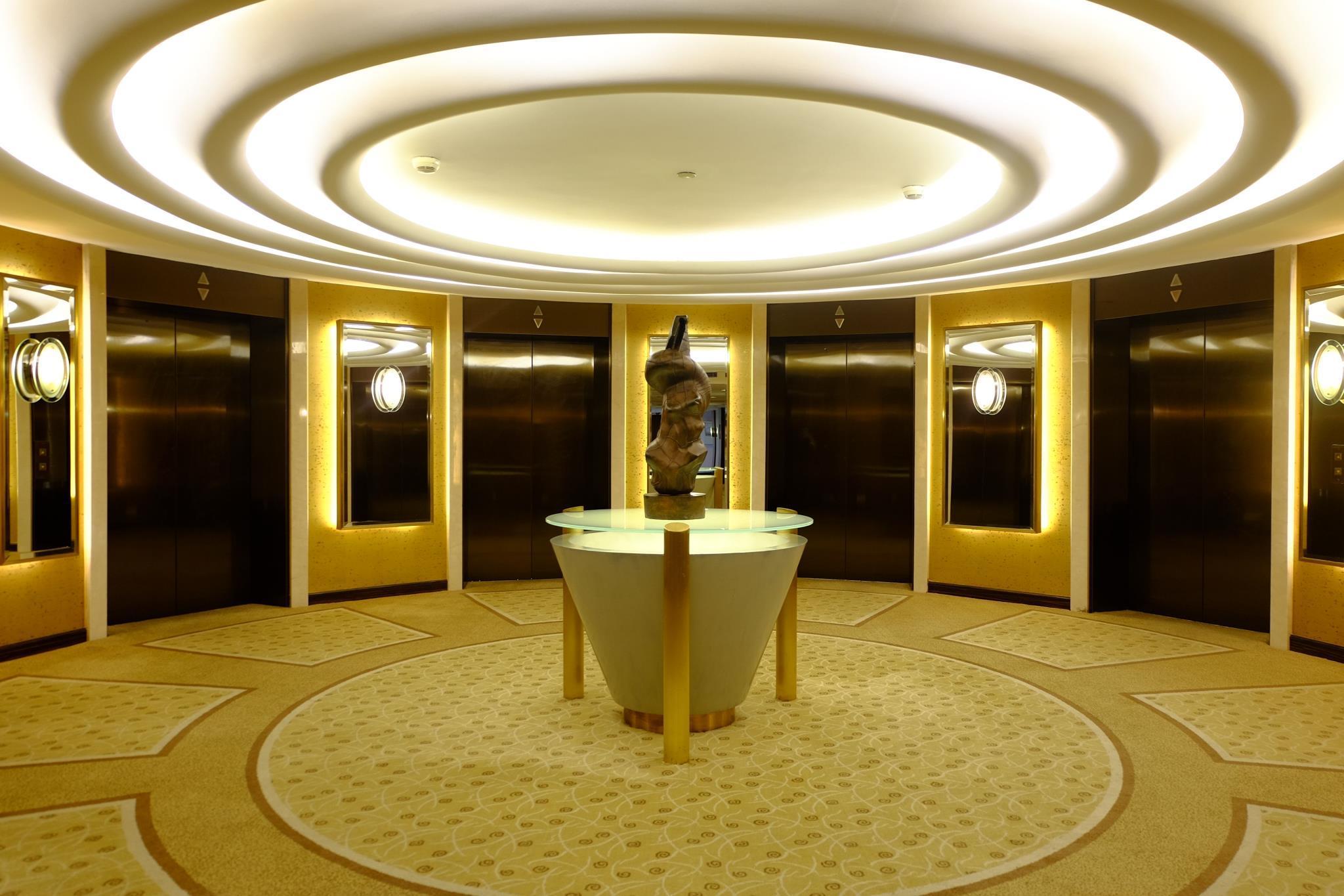 Hua Ting Hotel And Towers Xangai Exterior foto