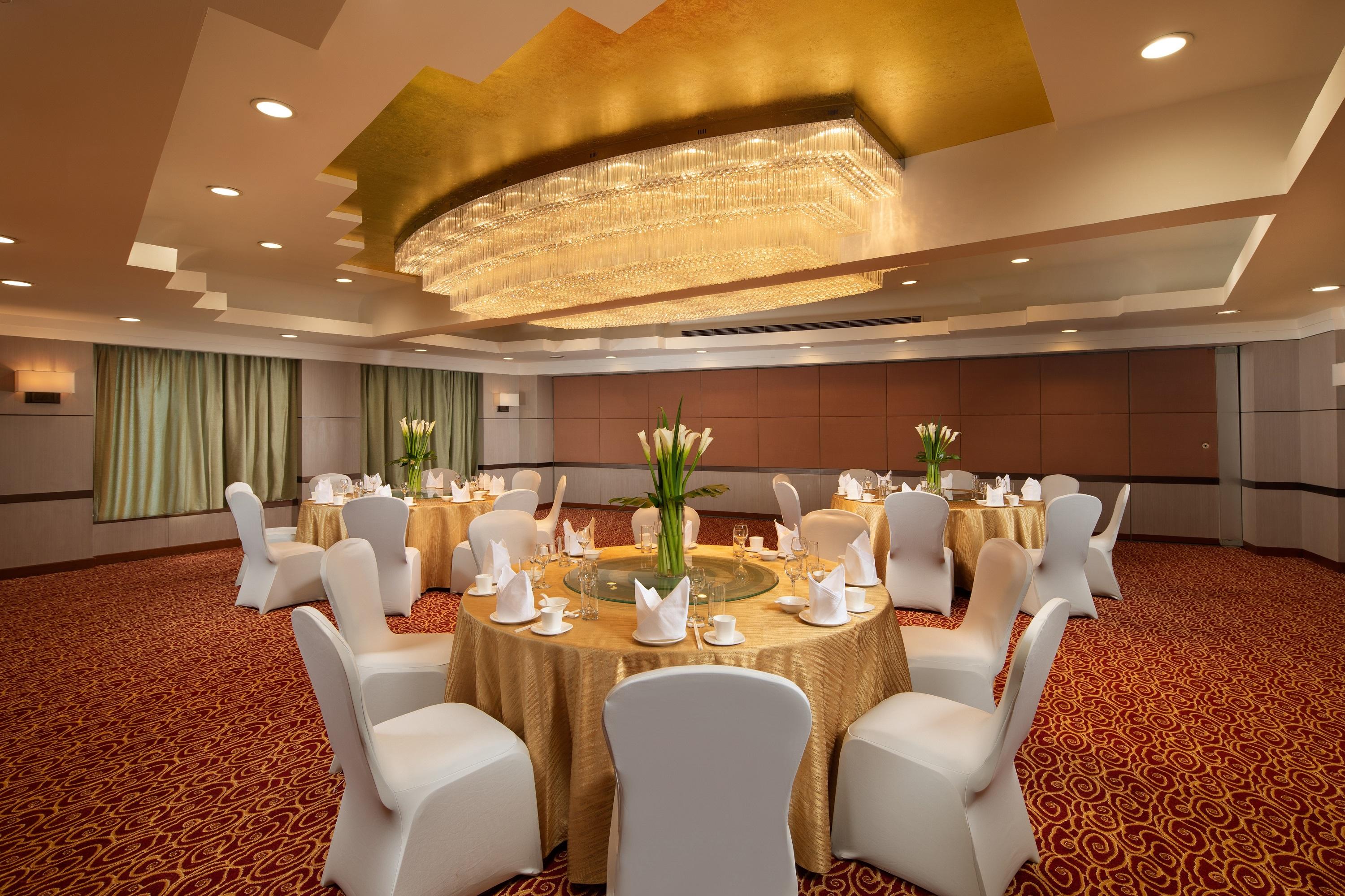Hua Ting Hotel And Towers Xangai Exterior foto