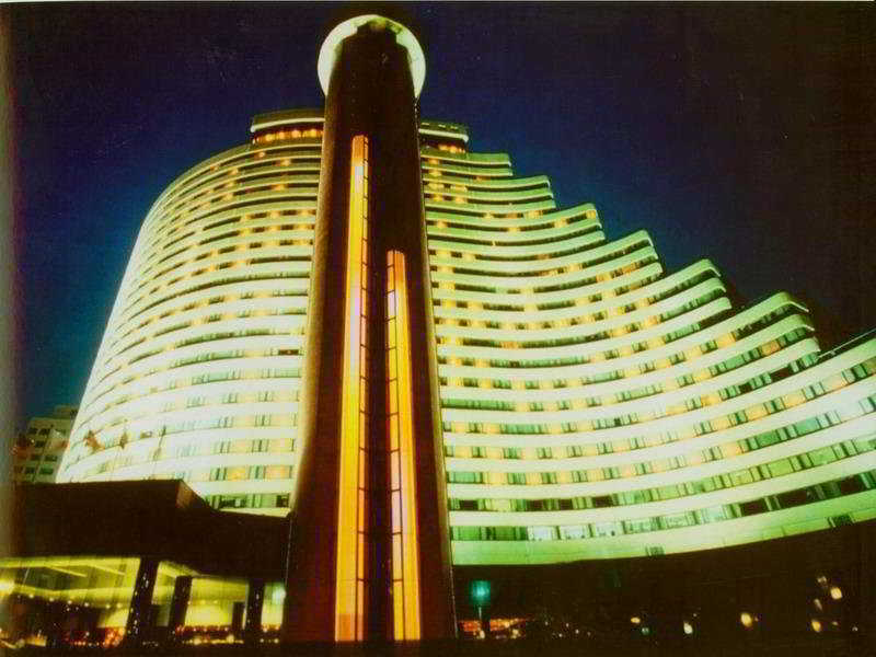 Hua Ting Hotel And Towers Xangai Exterior foto